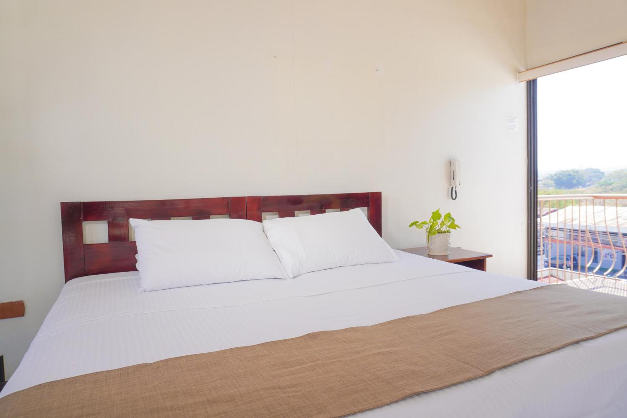 Apartotel Oro San Antonio De Belen Esterno foto